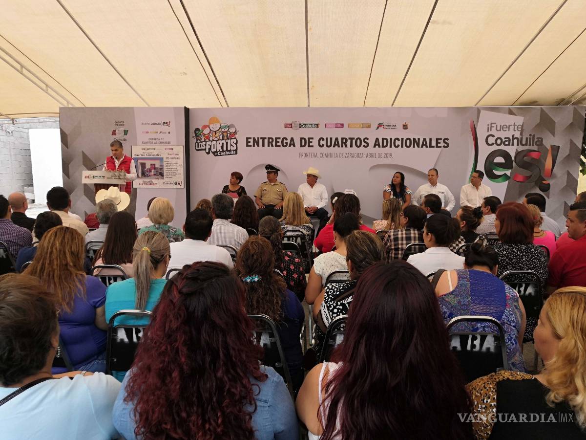 $!Miguel Riquelme entrega cuartos adicionales en Frontera como parte del combate al hacinamiento