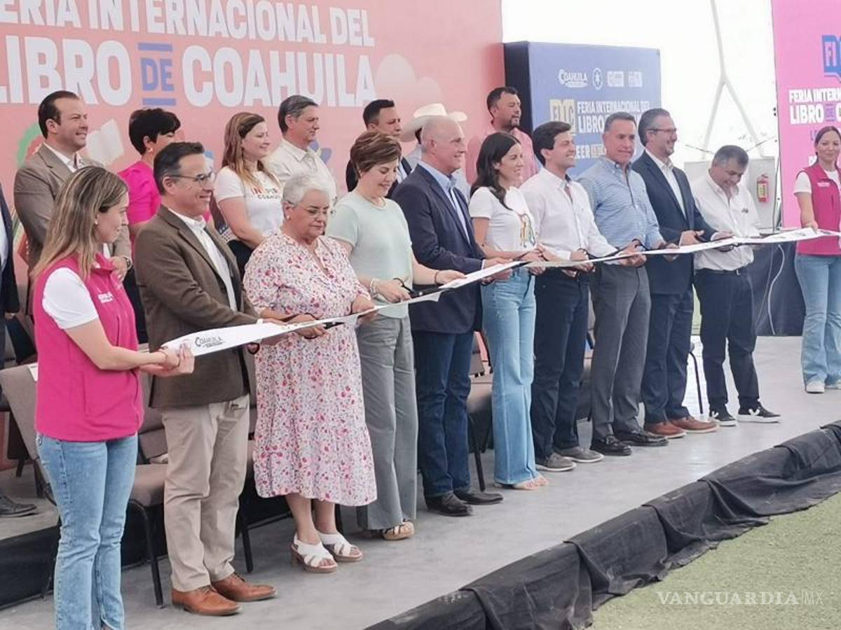 $!La presidenta honoraria de Inspira Coahuila encabezó la apertura de la feria en representación del gobernador Manolo Jiménez.