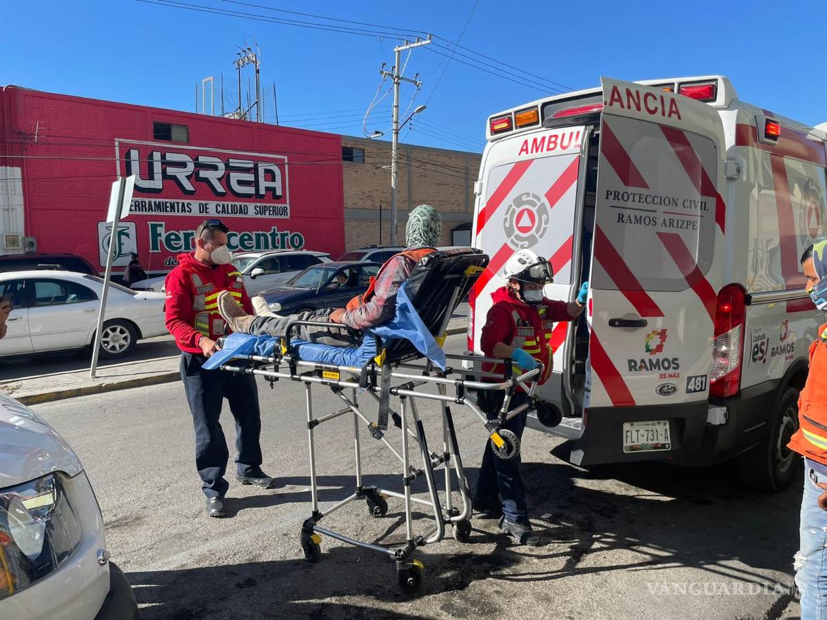 $!Un joven de 19 años de edad perdió la vida y tres de sus compañeros resultaron lesionados.