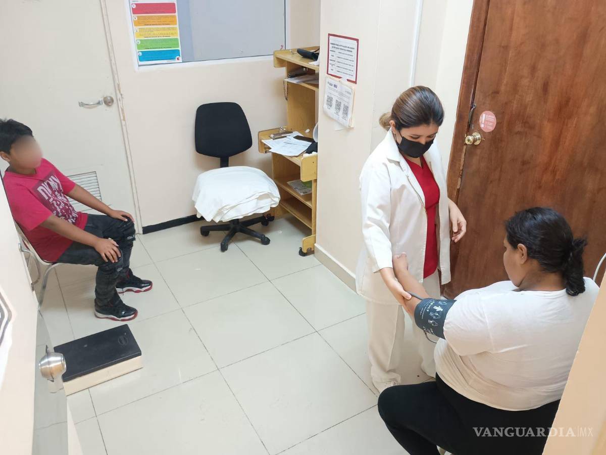 $!Mujer embarazada fue trasladada al hospital Salvador Chavarría para valoración médica.