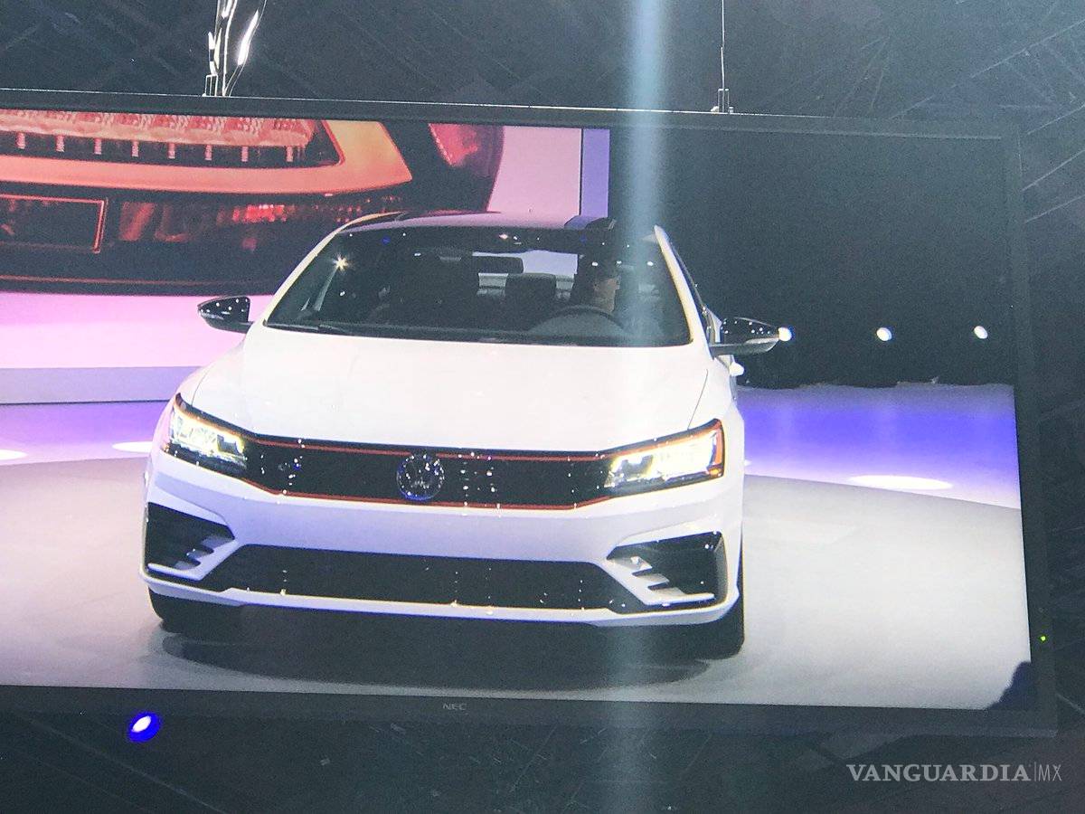 $!VW Passat GT: Es revelado en Detroit el Passat más deportivo