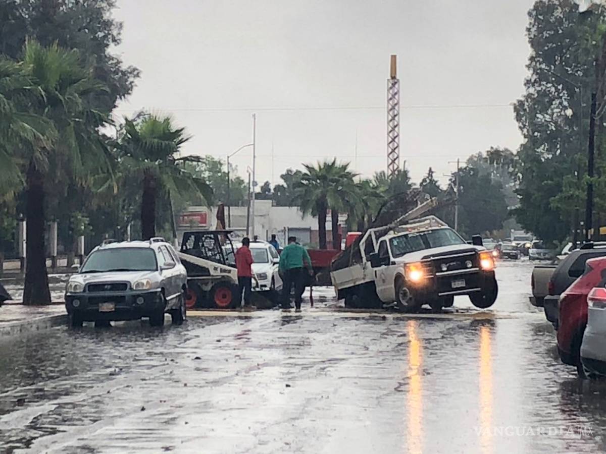 $!Refuerza Simas Torreón trabajos en puntos afectados por lluvias