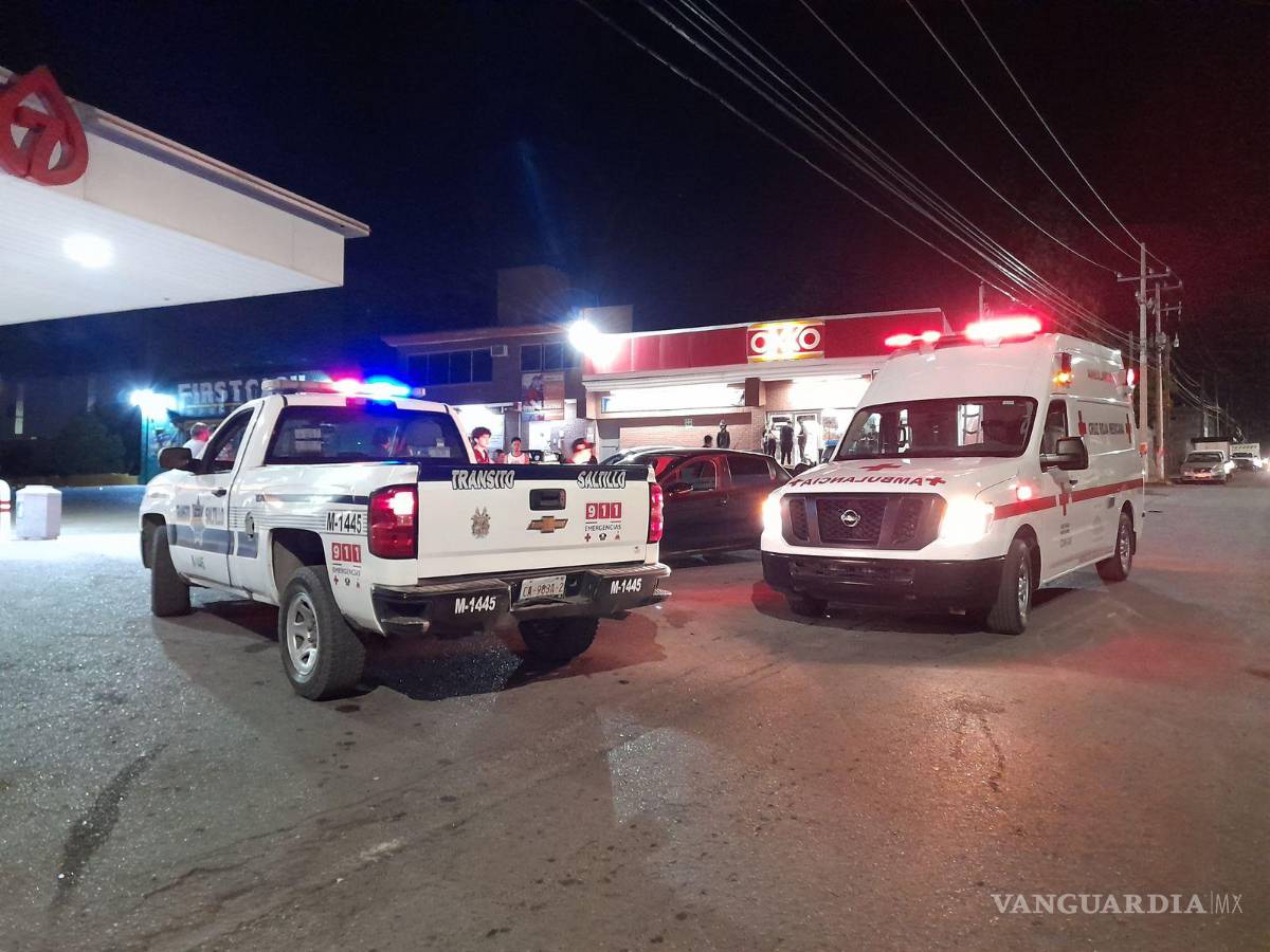 $!Hasta el sitio se trasladaron elementos de tránsito municipal, ya que la agresión fue reportada a través de grupos de seguridad.