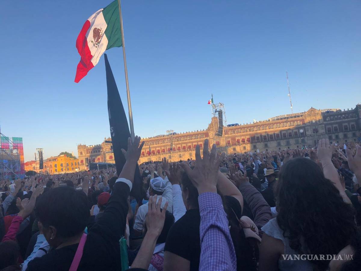 $!Así se vive el AMLOFest desde el Zócalo capitalino