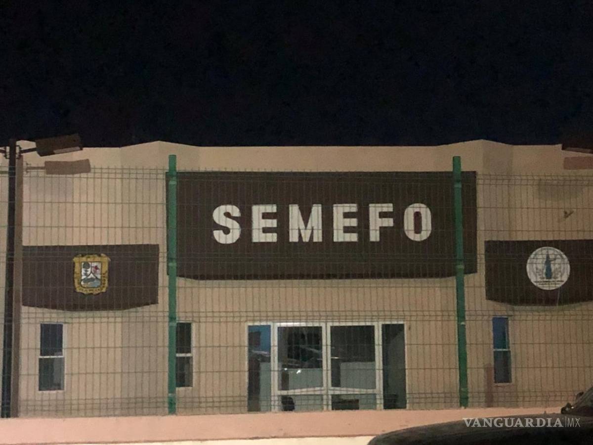 $!El Servicio Médico Forense recibo el cuerpo del joven para la realización de la necropsia, en busca de determinar las causas exactas de su fallecimiento.