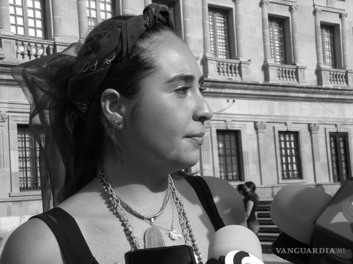 $!Yunuen Castillo Menchaca, del colectivo feminista Furia Coahuila, detener a los agresores hasta en la política y la función pública.