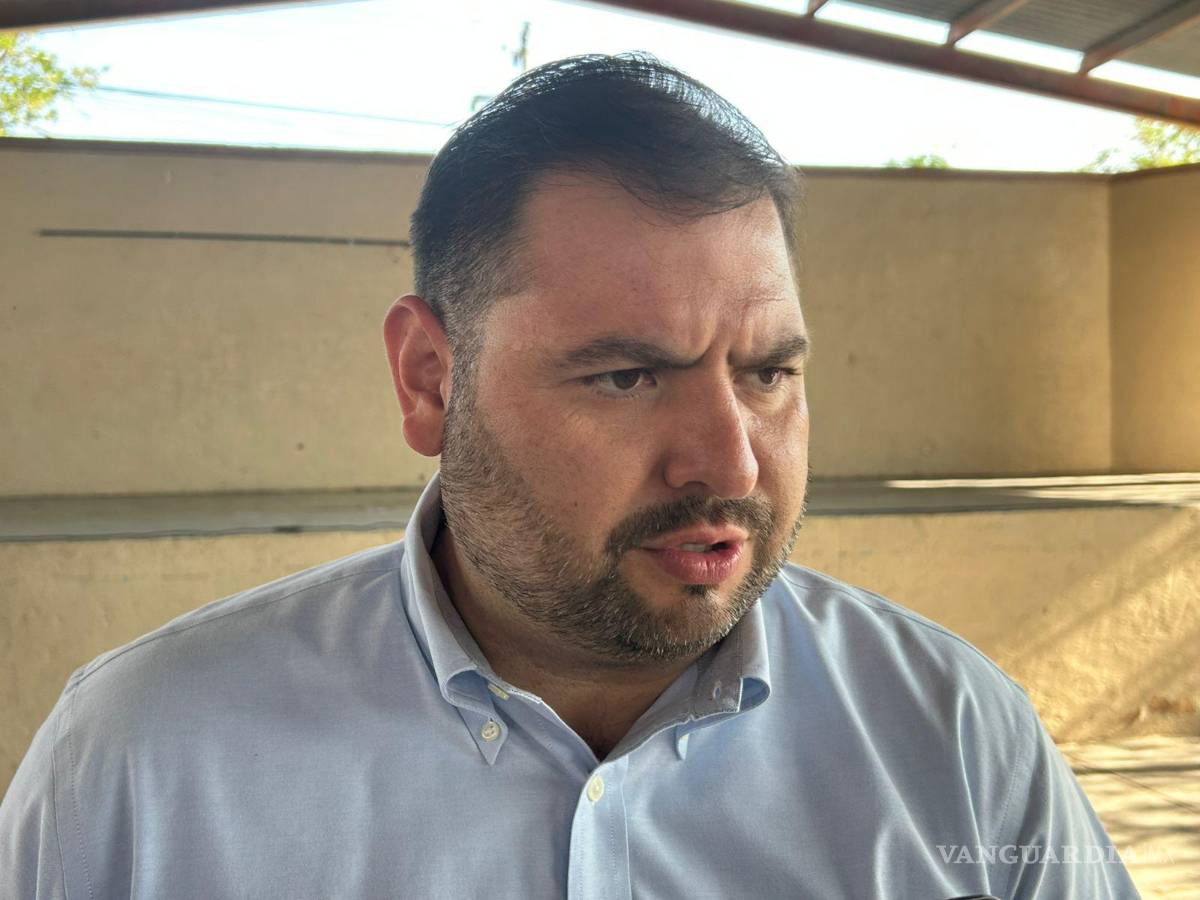 $!Abraham Segundo González, subdirector de Servicios Educativos en la Región Centro de Coahuila.