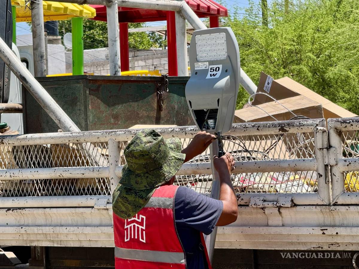 $!También se efectuaron reparaciones eléctricas en diversos sectores.