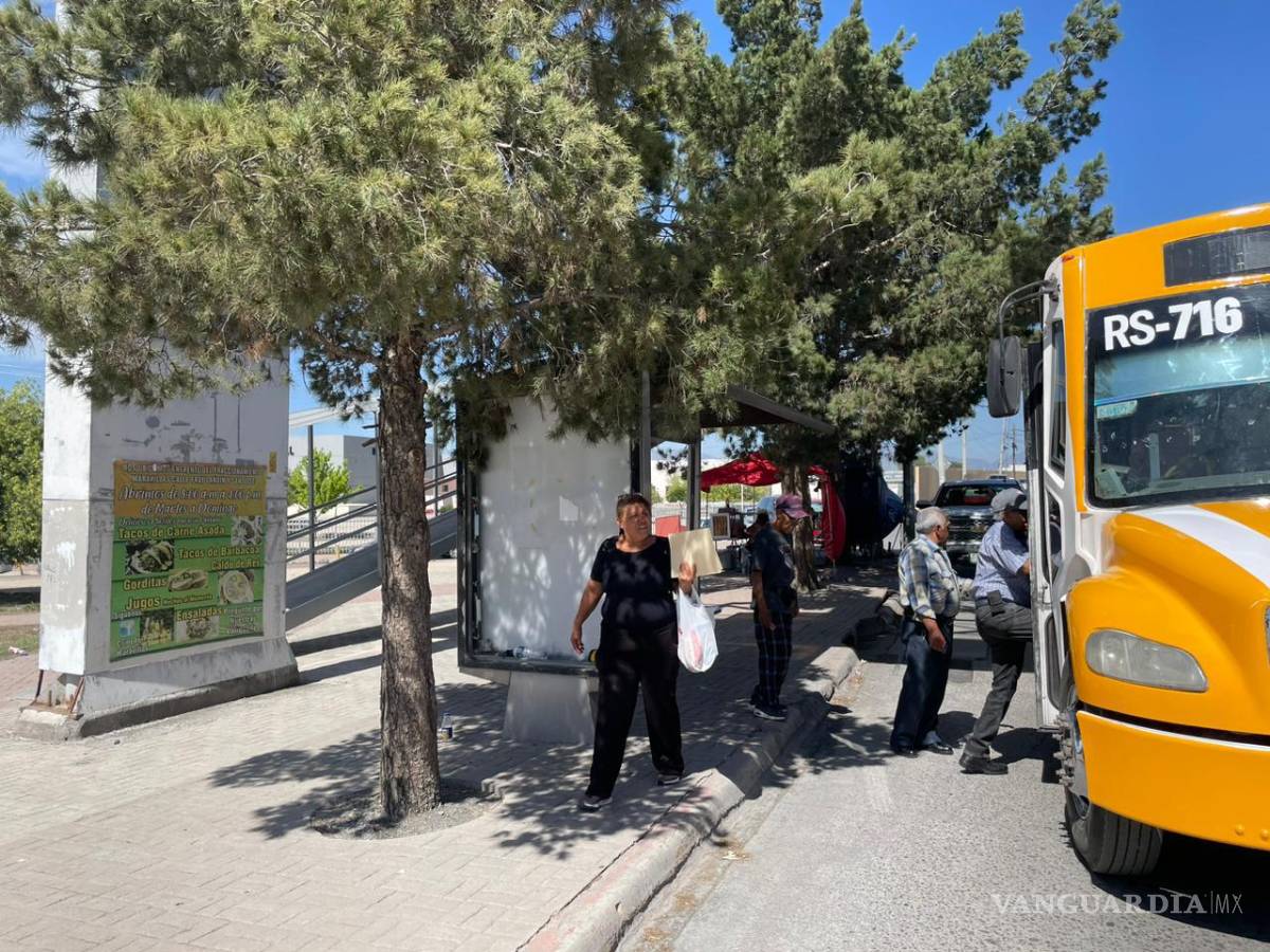 $!Usuarios comenzaron a utilizar la nueva ruta RS-716 desde su primer día de operaciones en Saltillo.