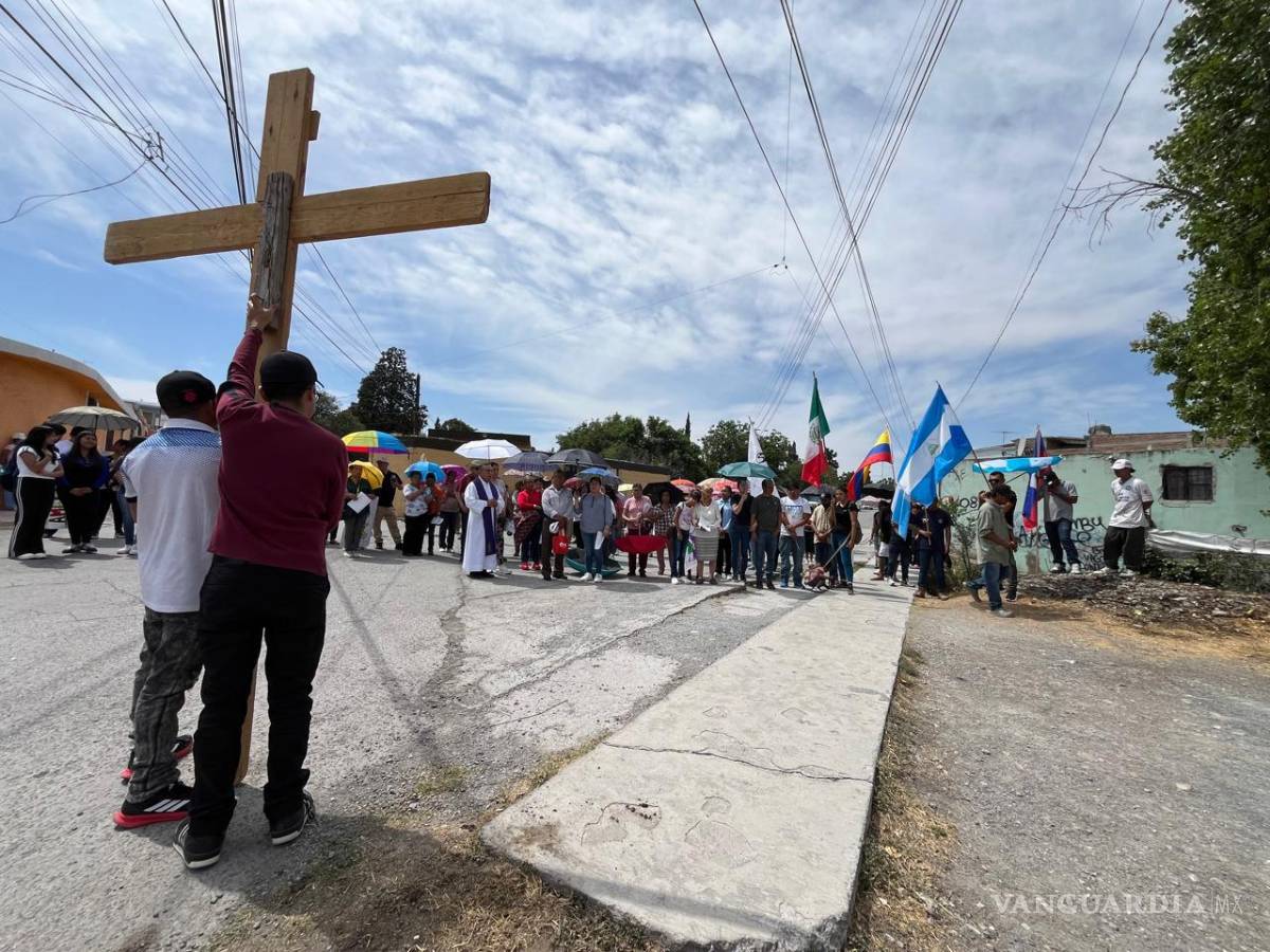$!El legado del padre Pedro Pantoja se mantuvo vivo con una emotiva representación de la Pasión en Saltillo.