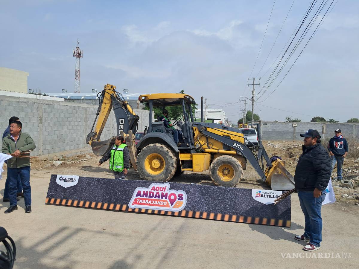 $!Vecinos de la colonia Postal Cerritos destacaron que las obras eran una demanda de años y beneficiarán la conectividad hacia el nuevo hospital en construcción.