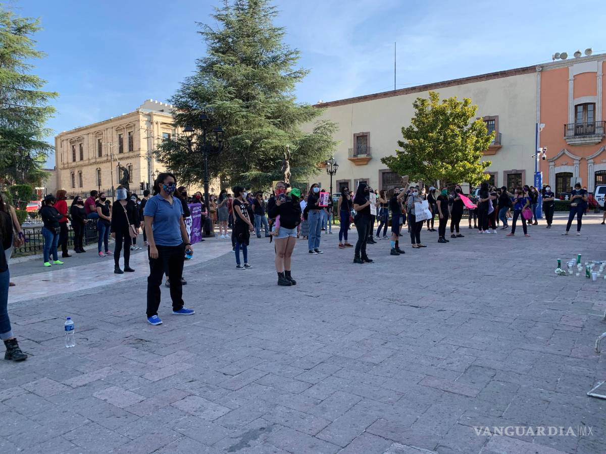 $!Mujeres se manifiestan por Claudia y las 22 muertas más de Coahuila