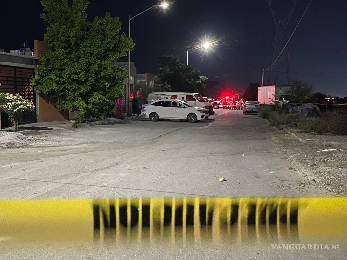 $!Vecinos de la zona señalaron que habían transcurrido entre cinco y siete días sin ver al morador del domicilio, lo que generó preocupación y motivó el reporte a las autoridades.