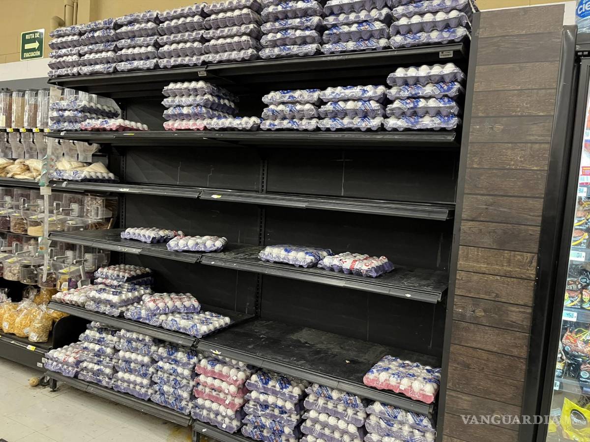 $!Anaqueles vacíos en Culiacán.