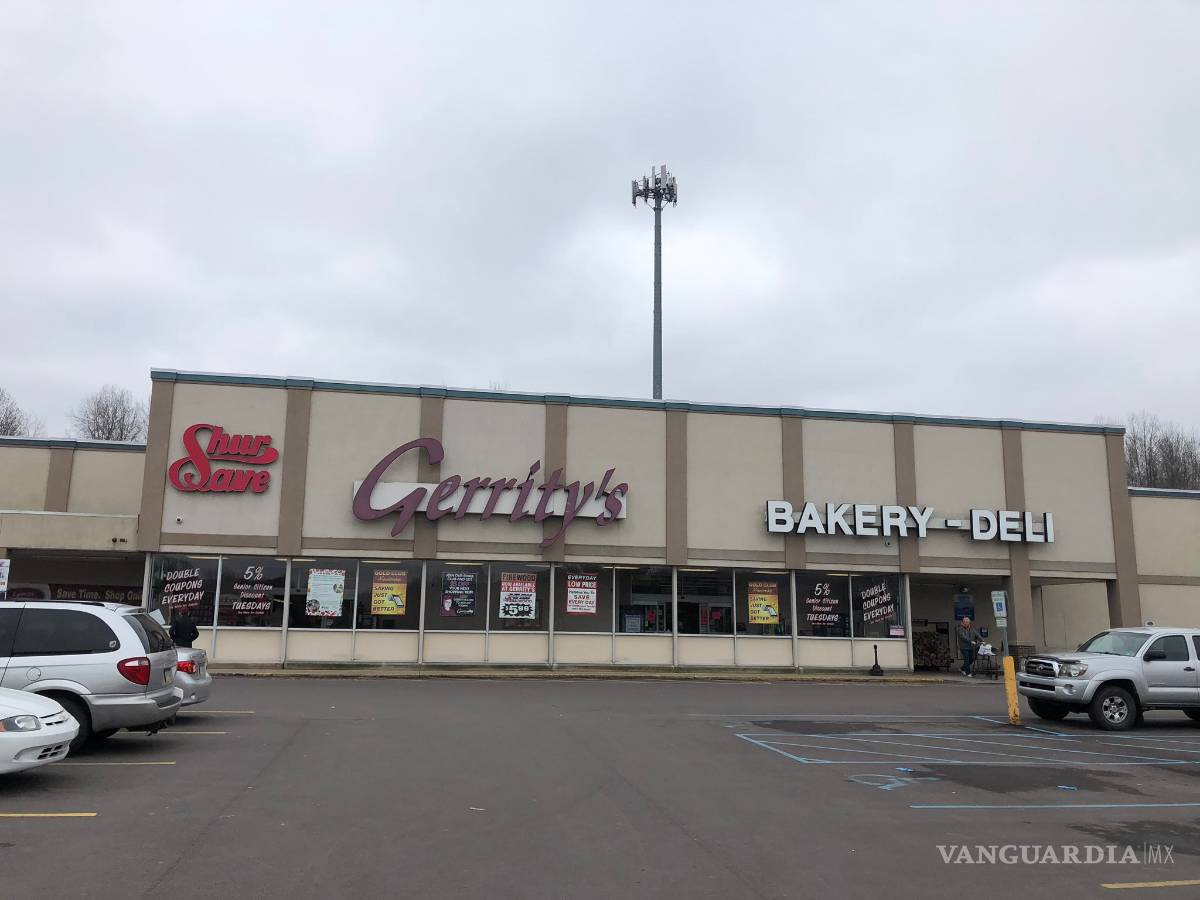 $!Tienda tuvo que tirar millones en productos, una 'bromista' tosió sobre ellos