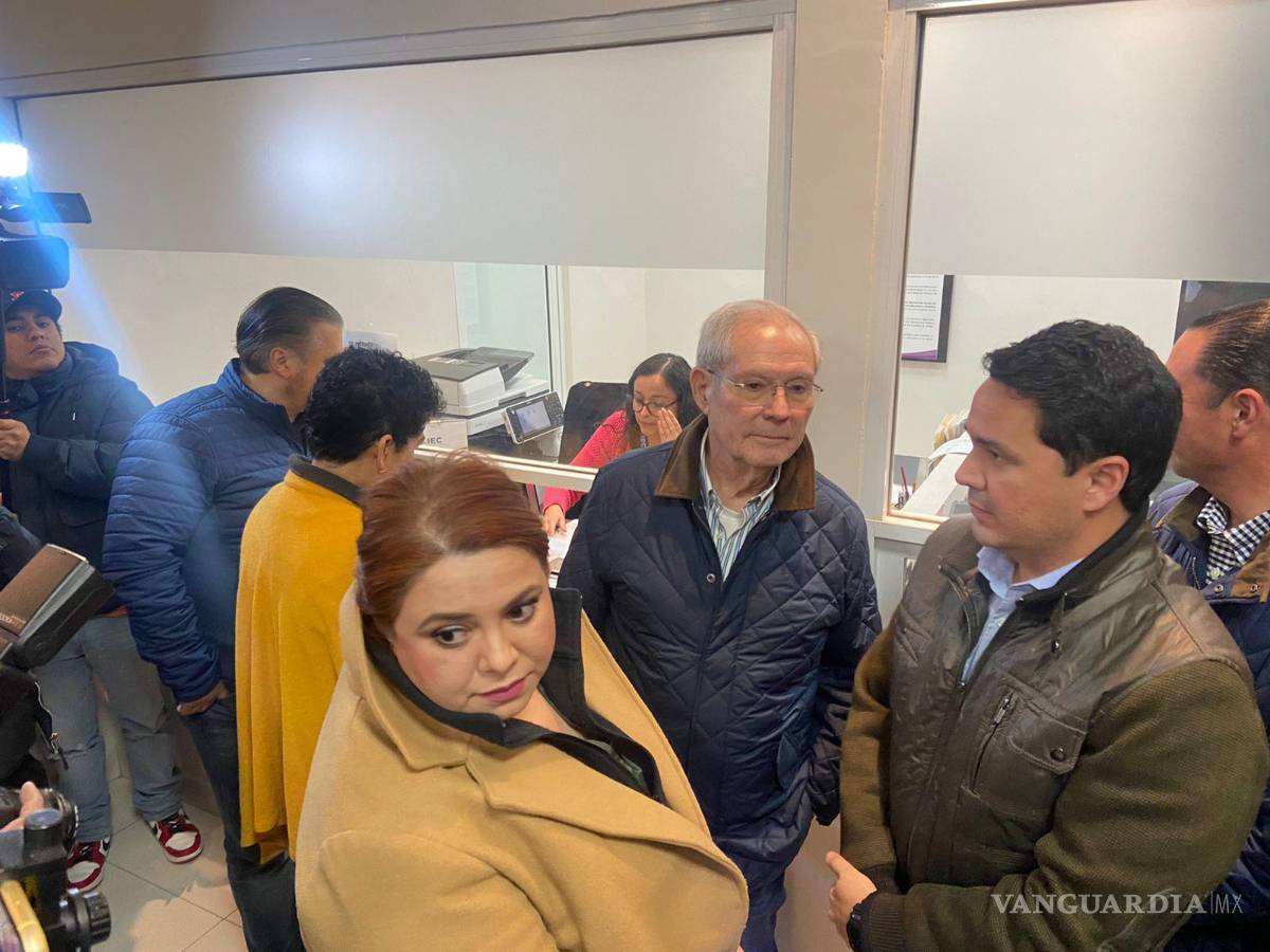 $!Pese a que el martes pasado estuvieron la dirigencia estatal del PAN en el IEC no firmó el acuerdo para adherirse a la alianza.