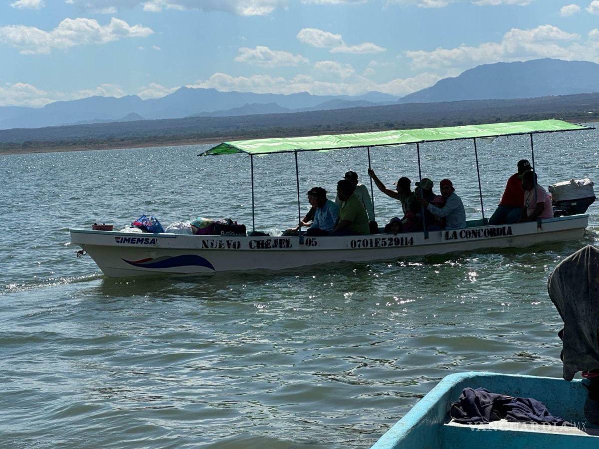 $!Pobladores de las comunidades Chejel y Puerto Rico, del municipio Socoltenango, retornaron a sus casas tras 19 días de haber huido por los enfrentamientos entre carteles de la droga | Foto: Cuartoscuro