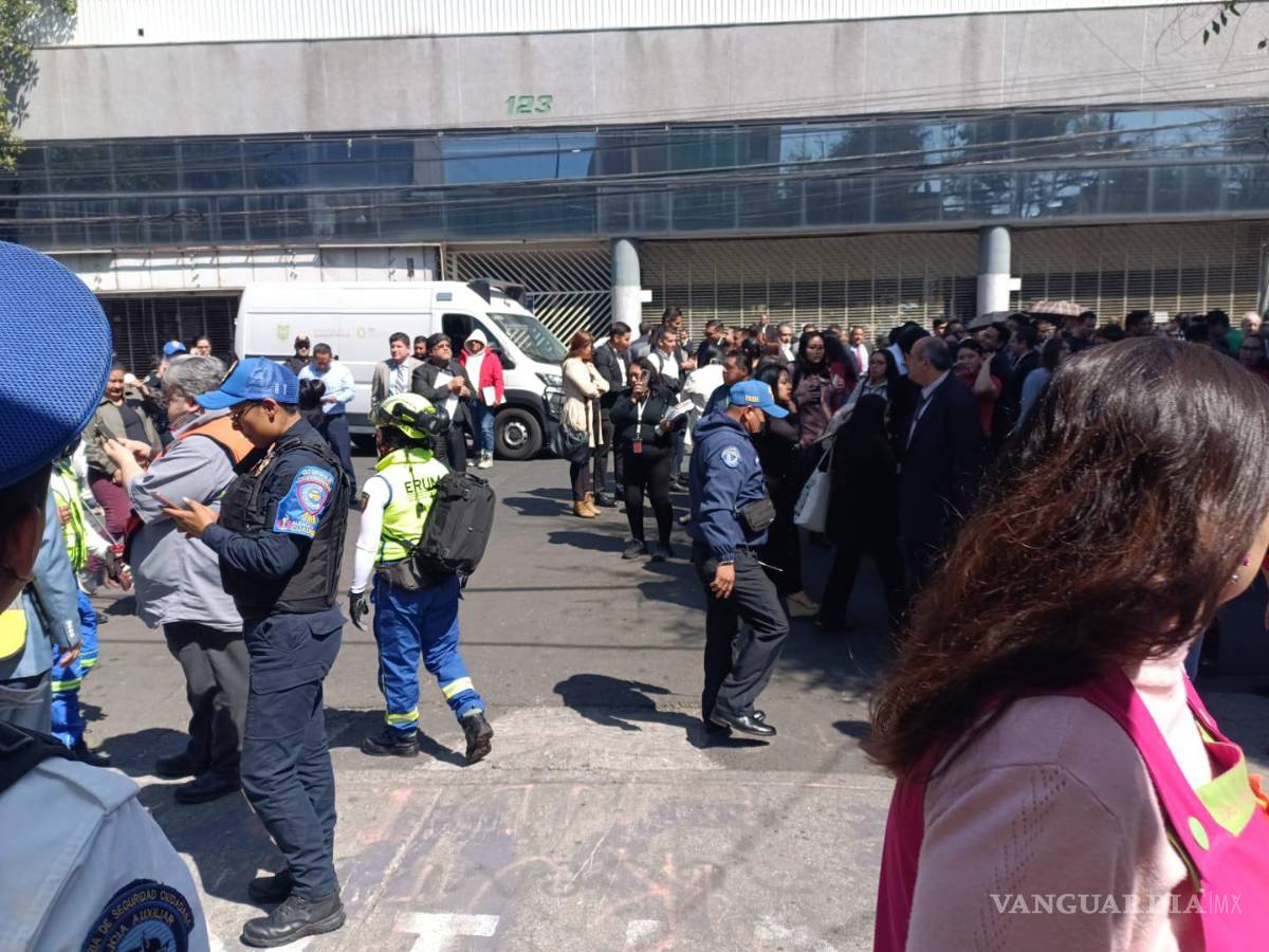 $!SSC atiende nueva amenaza de bomba en juzgados de alcaldía Cuauhtémoc, CDMX