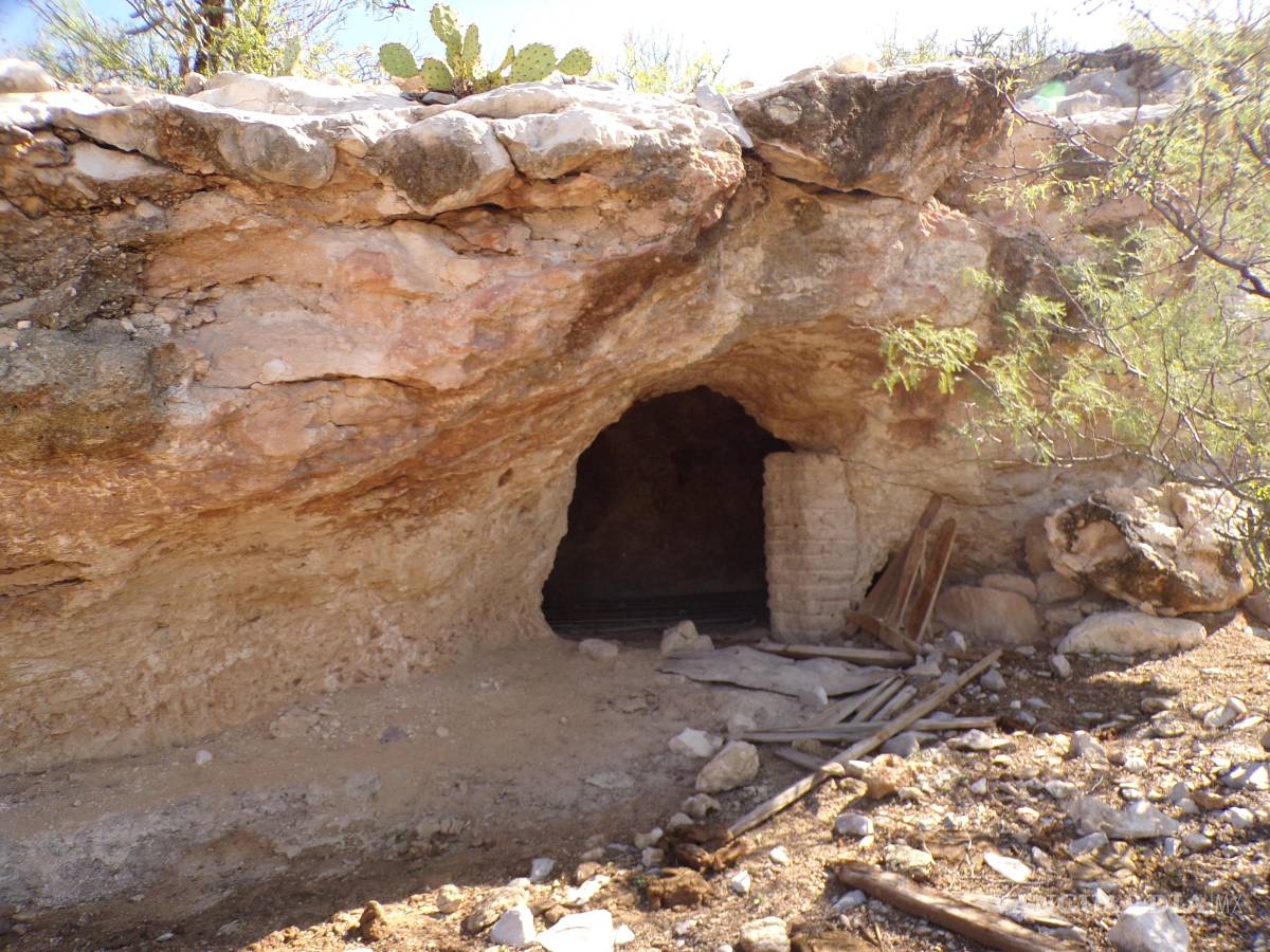 $!En algunas cuevas hay rastro de pinturas rupestres, vestigios de civilizaciones antigua.