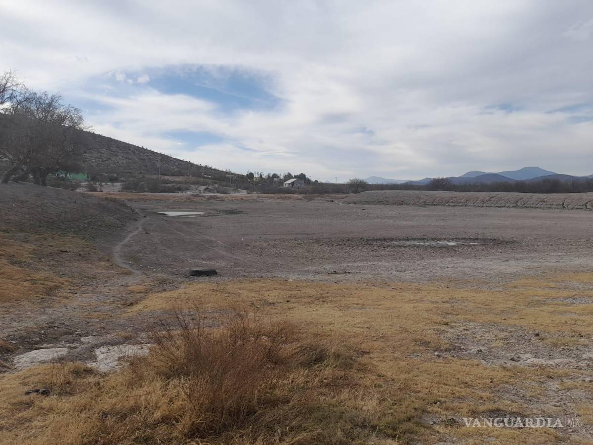 $!Espera las lluvias para que los abrevaderos se carguen.