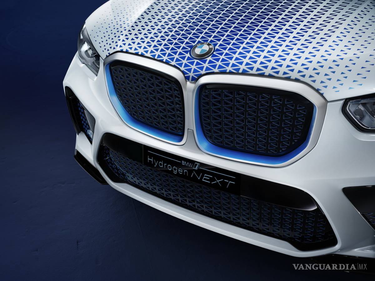 $!BMW busca ir más allá del coche eléctrico, con el i Hydrogen NEXT