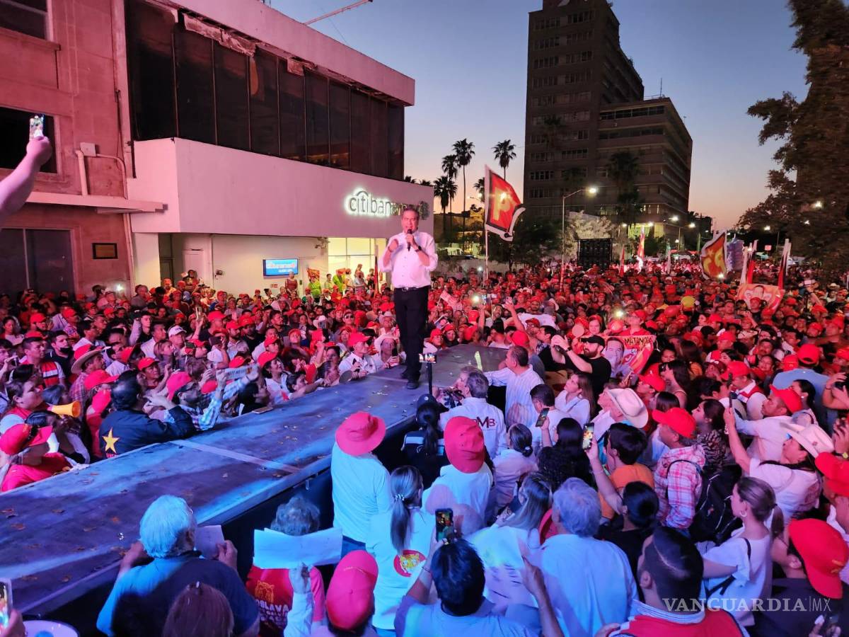 $!A este evento proselitista acudieron más de 4 mil personas en La Laguna.