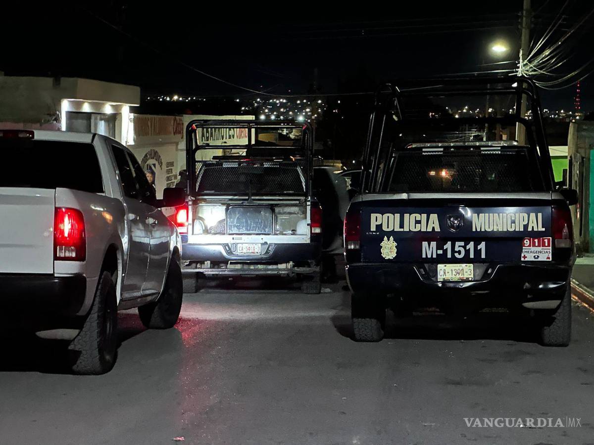 $!Durante el operativo, elementos de seguridad fueron agredidos por familiares de los involucrados, lo que derivó en una mayor movilización en la zona.
