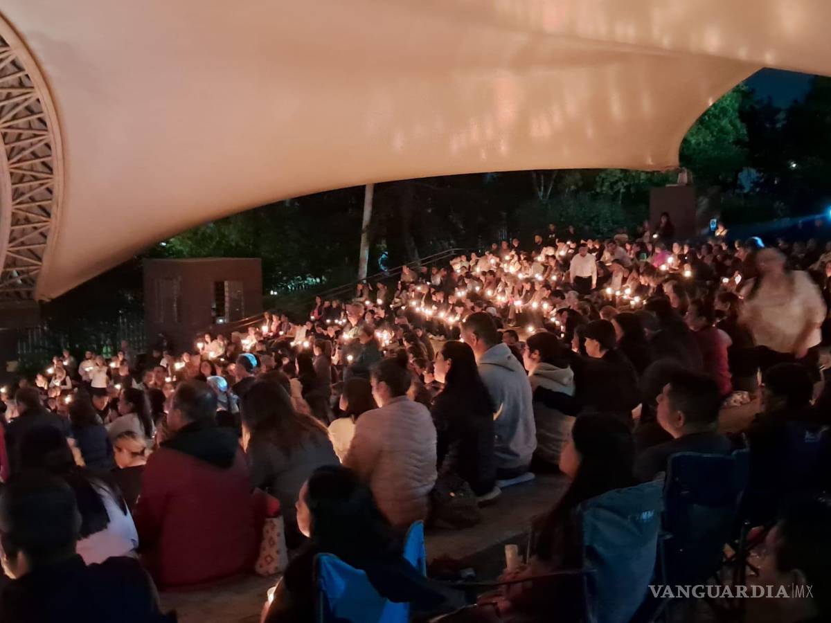 $!El evento incluyó momentos de reflexión, oración y música, en un ambiente de recogimiento centrado en la sanación interior y el perdón.