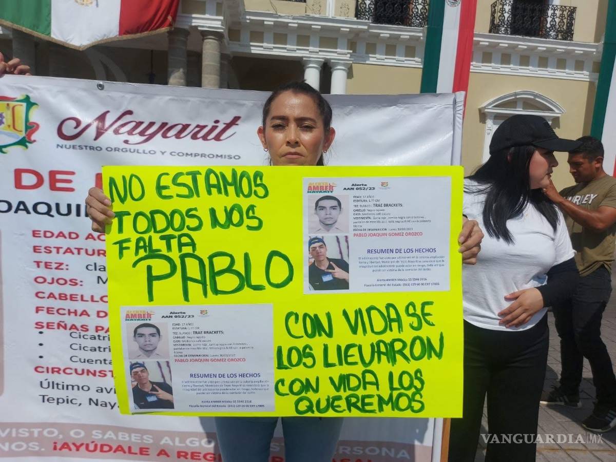 $!Madre de joven desaparecido en Nayarit halla evidencia en prendas de Teuchitlán a dos años de su desaparición