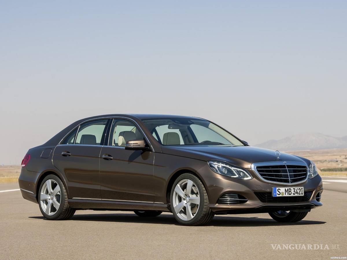 $!Inicia Mercedes Benz lanzamiento de unidades híbridas en México