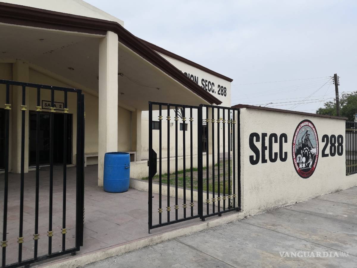 $!Entregan a familiares restos de tres víctimas de accidente aéreo en Coahuila