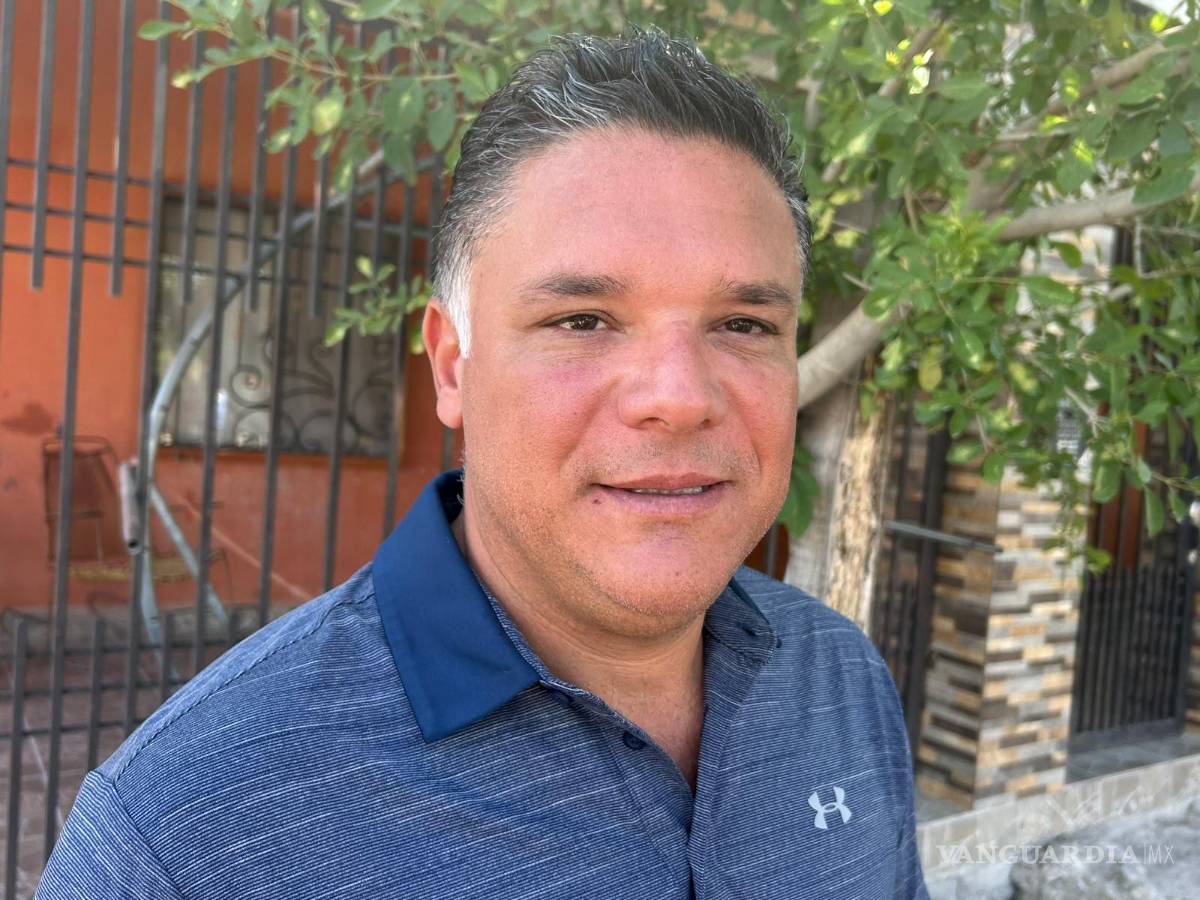 $!Roberto Plata Haro informó que las brigadas municipales mantienen trabajos permanentes en distintos sectores para atender los daños provocados por las precipitaciones.