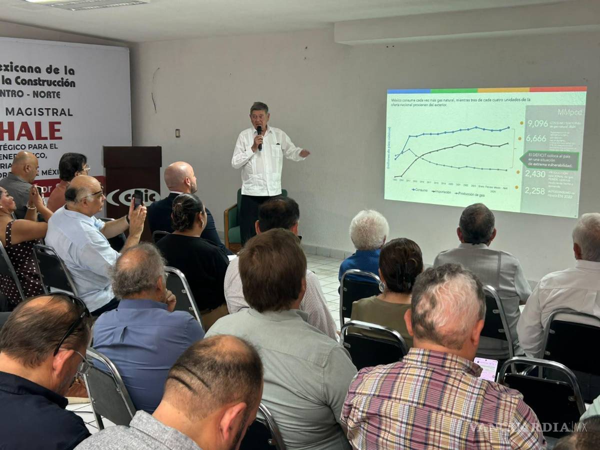 $!Sobre el fracking, Montemayor sostuvo que los riesgos ambientales pueden mitigarse mediante tecnología moderna y una regulación adecuada.