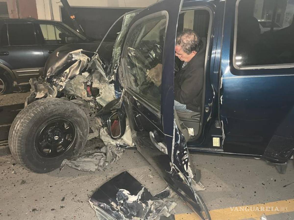 $!El vehículo que conducía el hombre era una Xterra que se desplazaba de norte a sur, pero el exceso de velocidad provocó que perdiera el control.