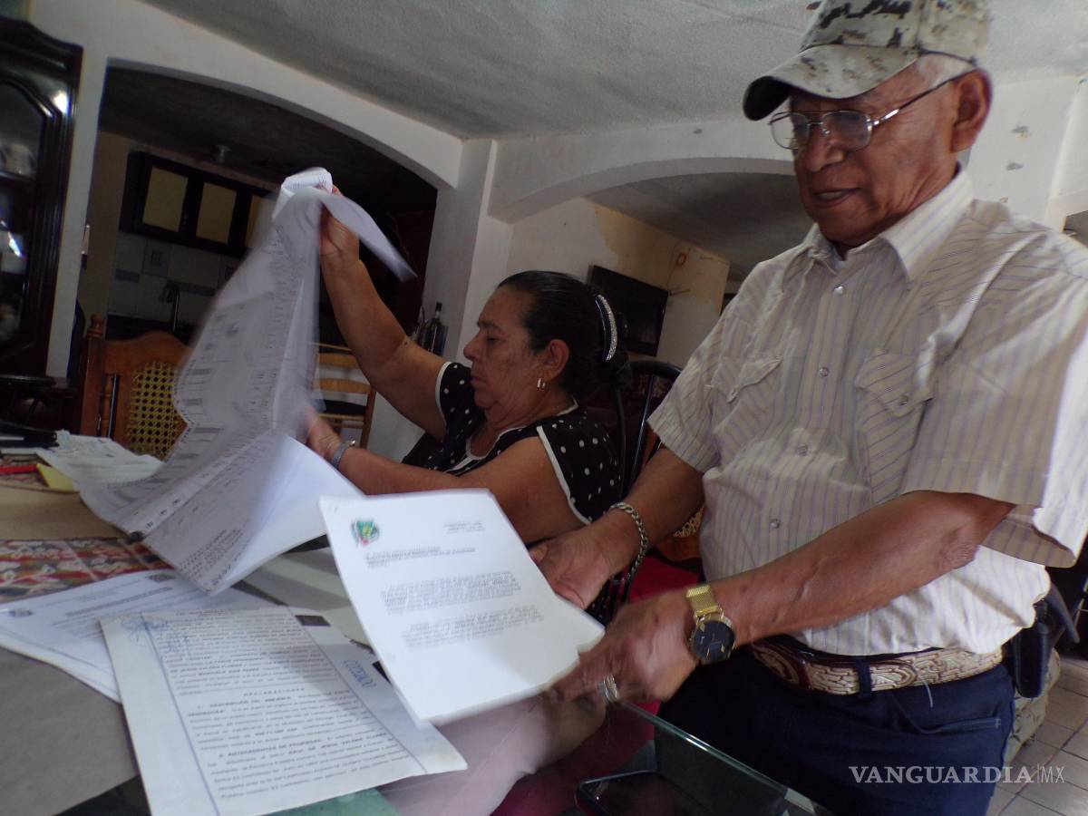 $!La señora Maricela Ruiz y su esposo Eliodoro José Martínez han interpuesto cuatro denuncias, pero ninguna ha prosperado.
