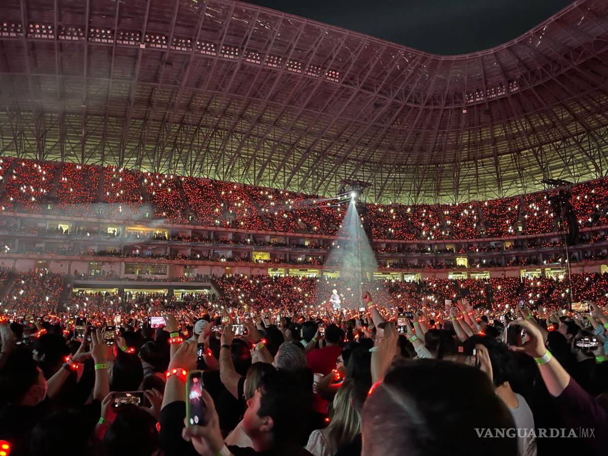 $!Miles de fans abarrotaron el estadio de Los Rayados.