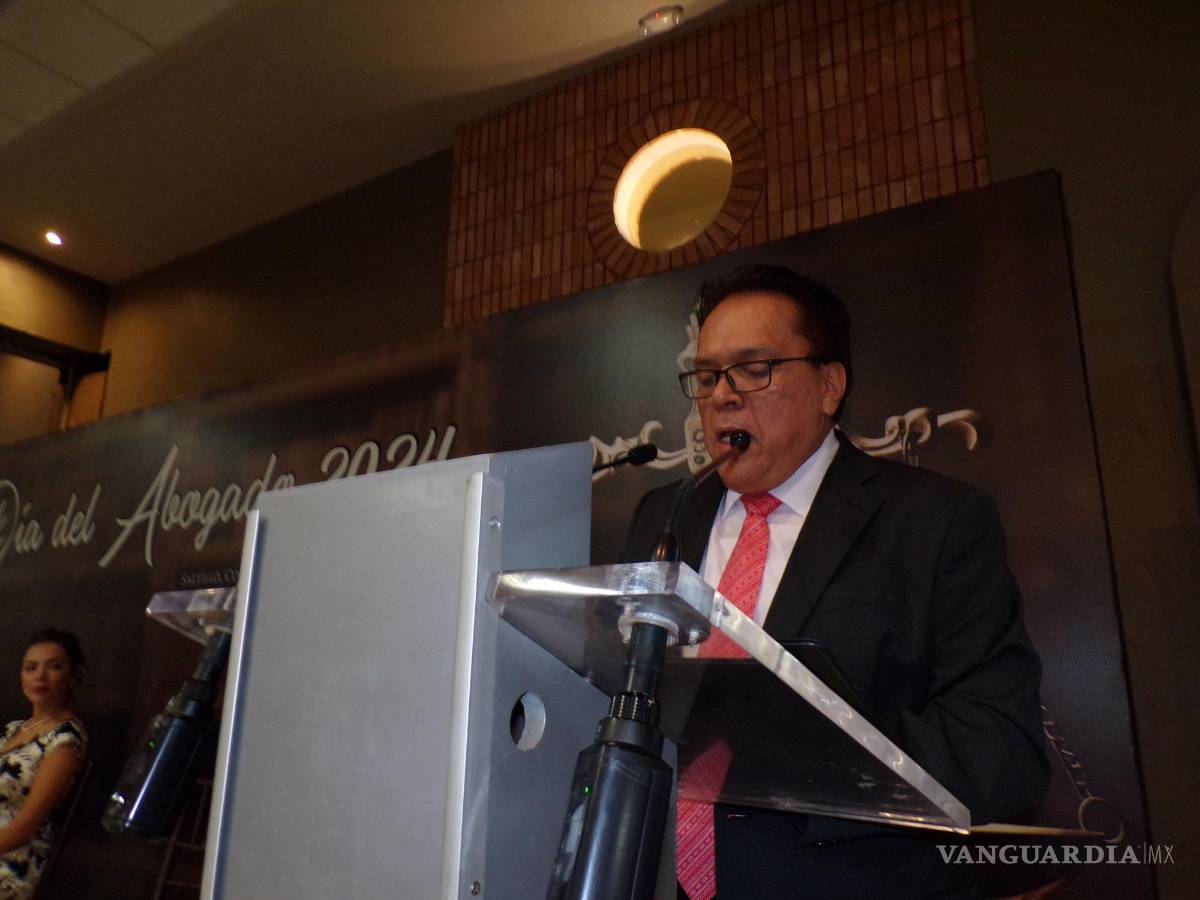 $!El fiscal Gerardo Márquez en el día del abogado, aseguró que las investigaciones continúan