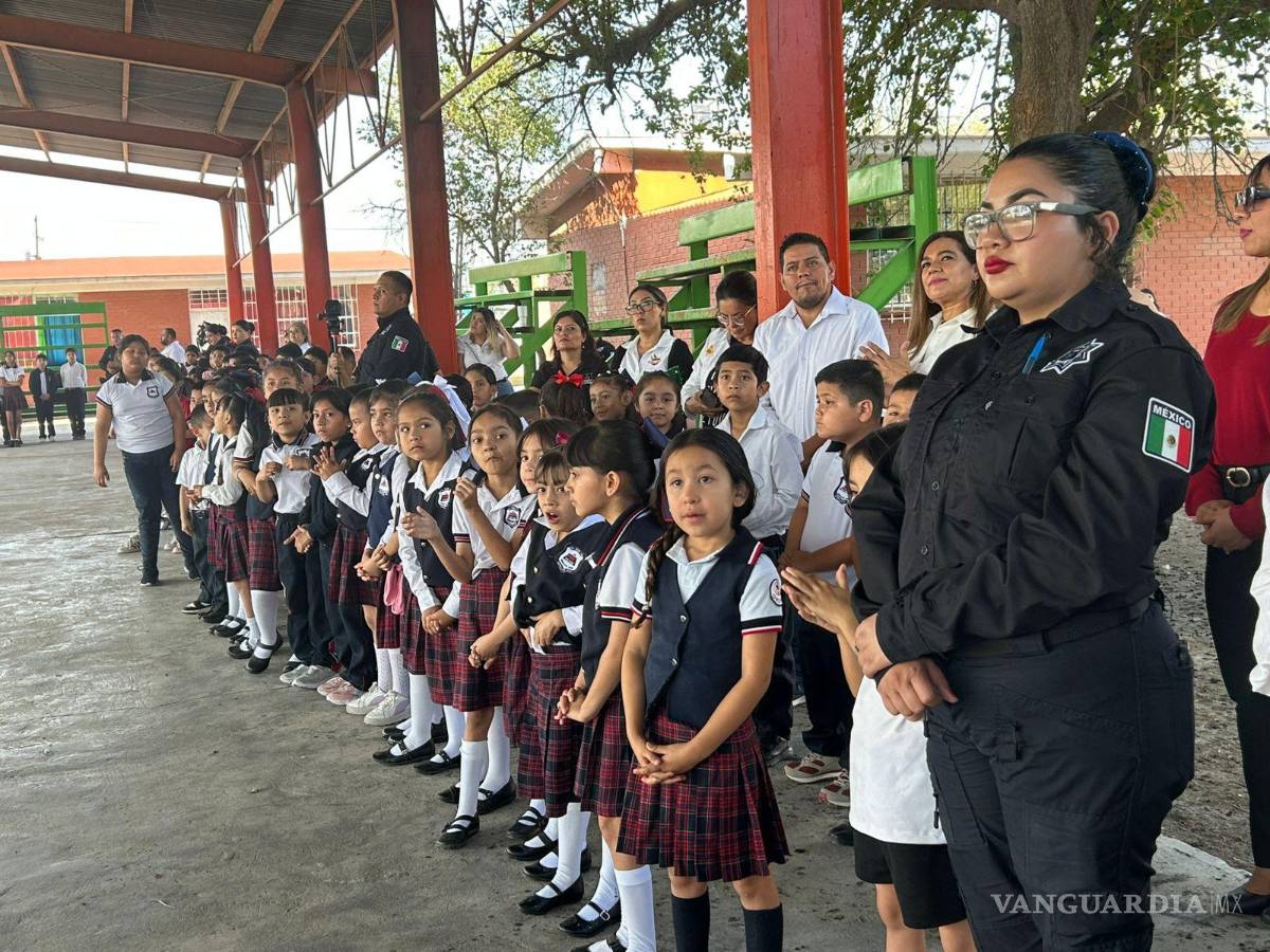 $!Estudiantes, docentes y padres de familia se dieron cita en el plantel para dar inicio a la recta final del ciclo escolar 2025–2026.