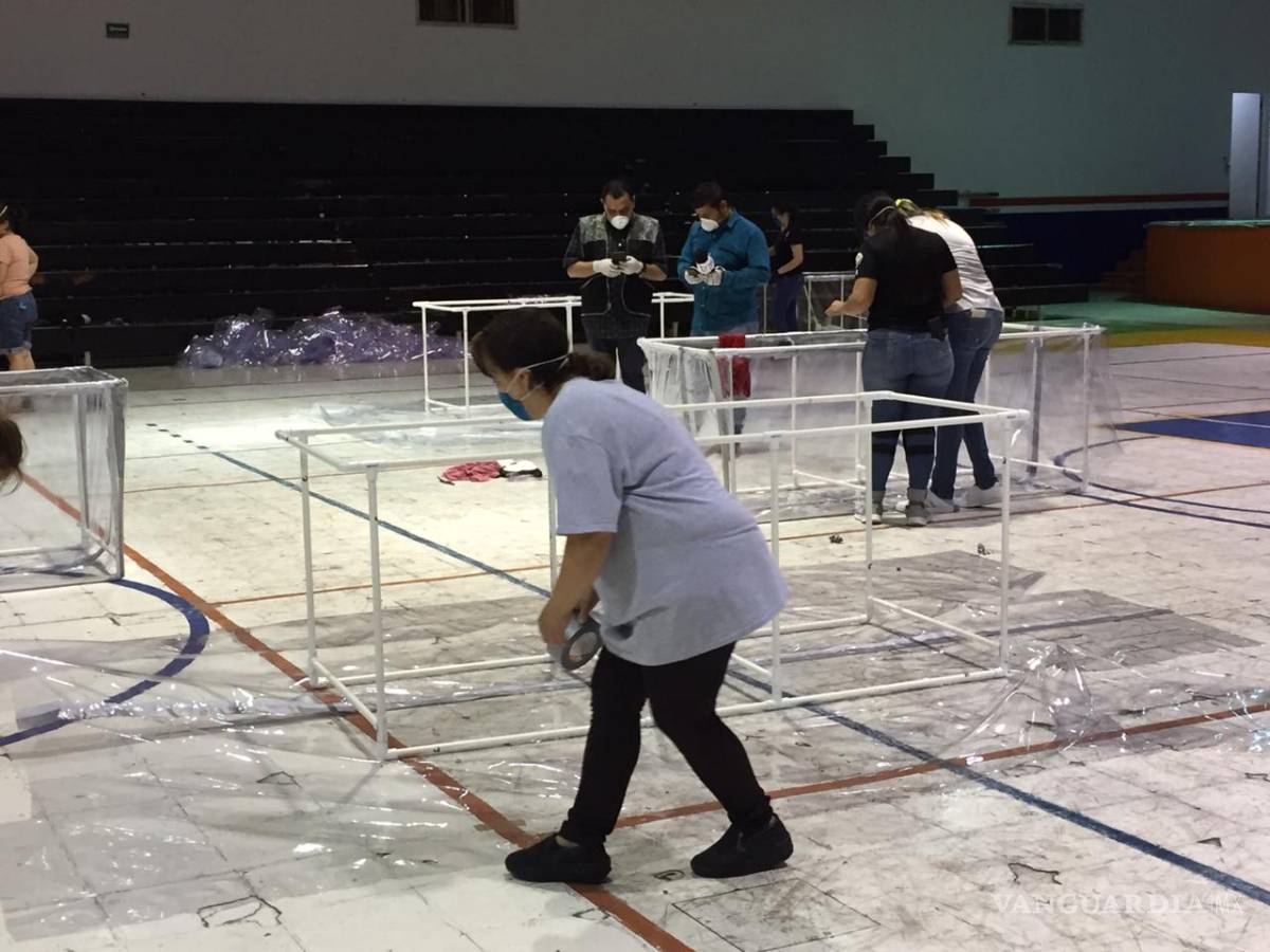 $!Fabrican 50 cubrecamillas para pacientes de COVID-19 en Monclova