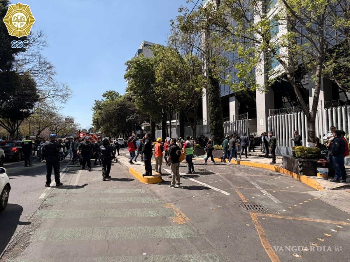 $!Desalojan edificio del Poder Judicial por amenaza de bomba vinculada al CJNG en CDMX