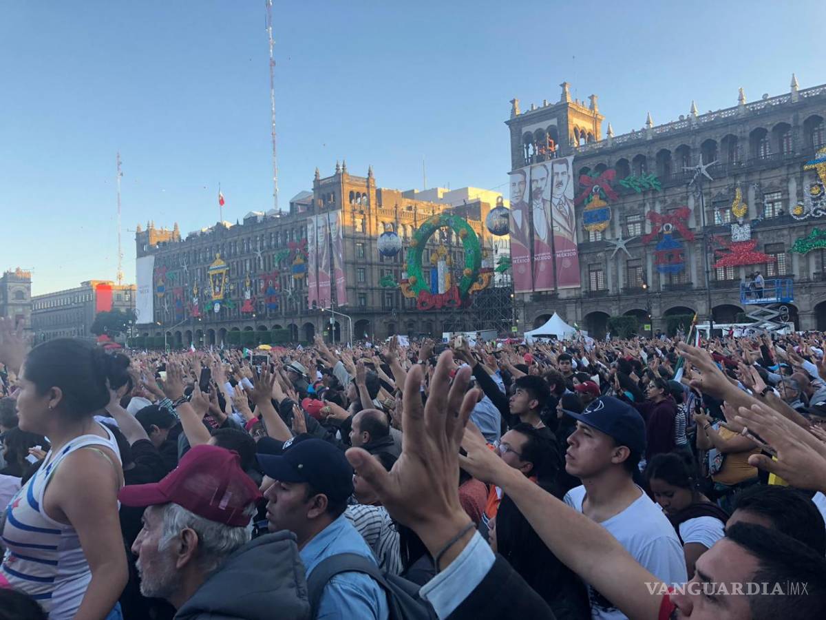 $!Así se vive el AMLOFest desde el Zócalo capitalino