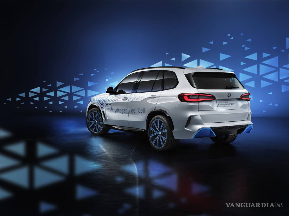 $!BMW busca ir más allá del coche eléctrico, con el i Hydrogen NEXT