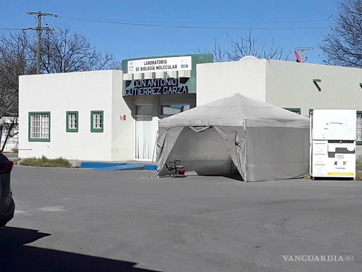 $!A pesar de que hubo aportaciones de los mineros para la construcción y habilitación de este hospital, el gobierno de Humberto Moreira lo dejó inconcluso sin que nadie pague por la mala administración de los recursos públicos.