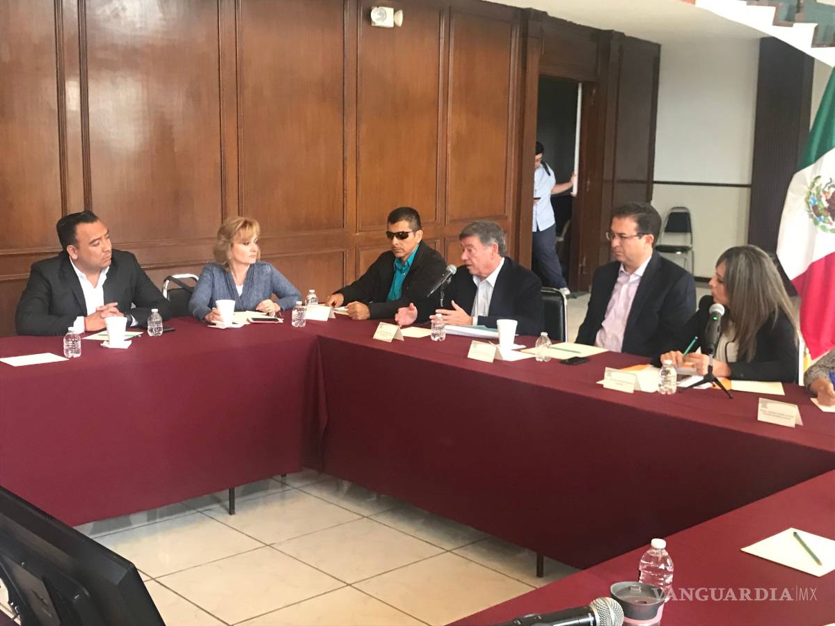 $!Defiende Rogelio Montemayor ante el Congreso el fracking en Coahuila