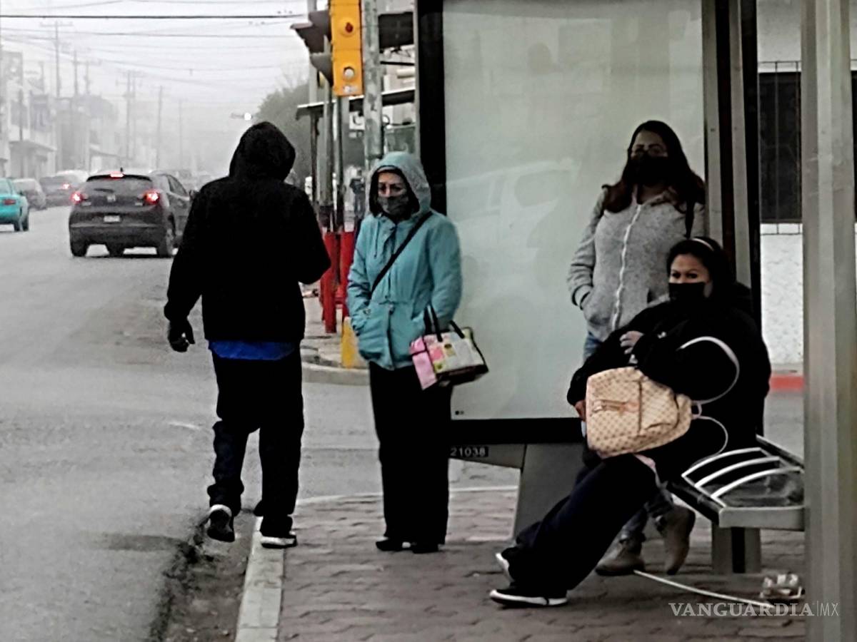 $!Martínez Ávalos dijo que la población debe estar tranquila porque desde 15 días antes del primer frente frío hay una reunión de coordinación de todas las autoridades de los tres órdenes de gobierno para dar respuesta y proteger a la gente en la temporada invernal.