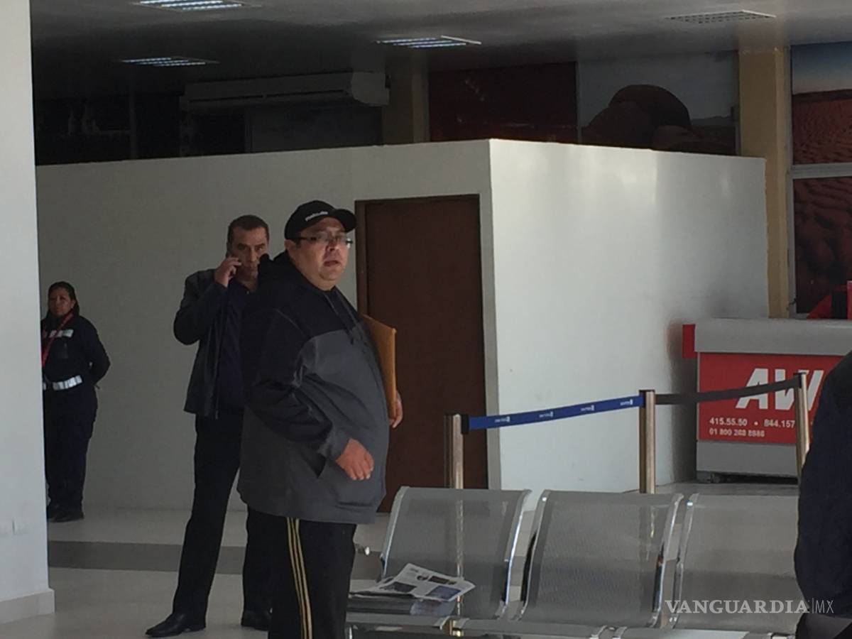 $!Se va a Malibú: Trasladan a EU al pitbull que causó la muerte del pequeño Iker en Saltillo