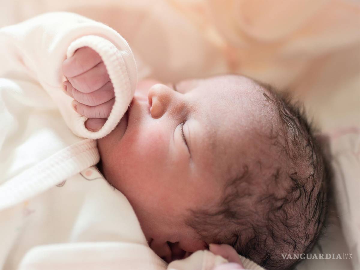 $!Dormir como un bebé no es algo sencillo.