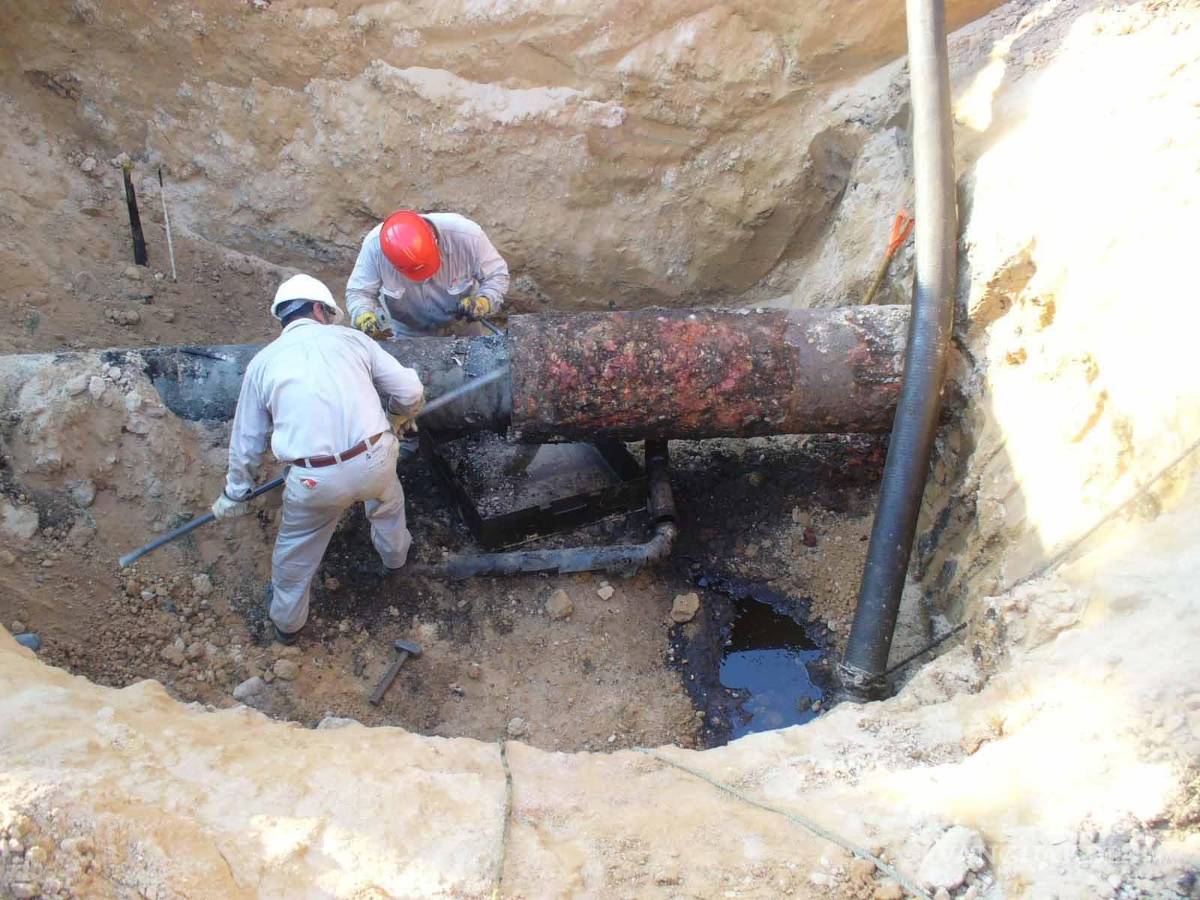 $!Los cárteles controlan 90% de la 'ordeña' de ductos de Pemex