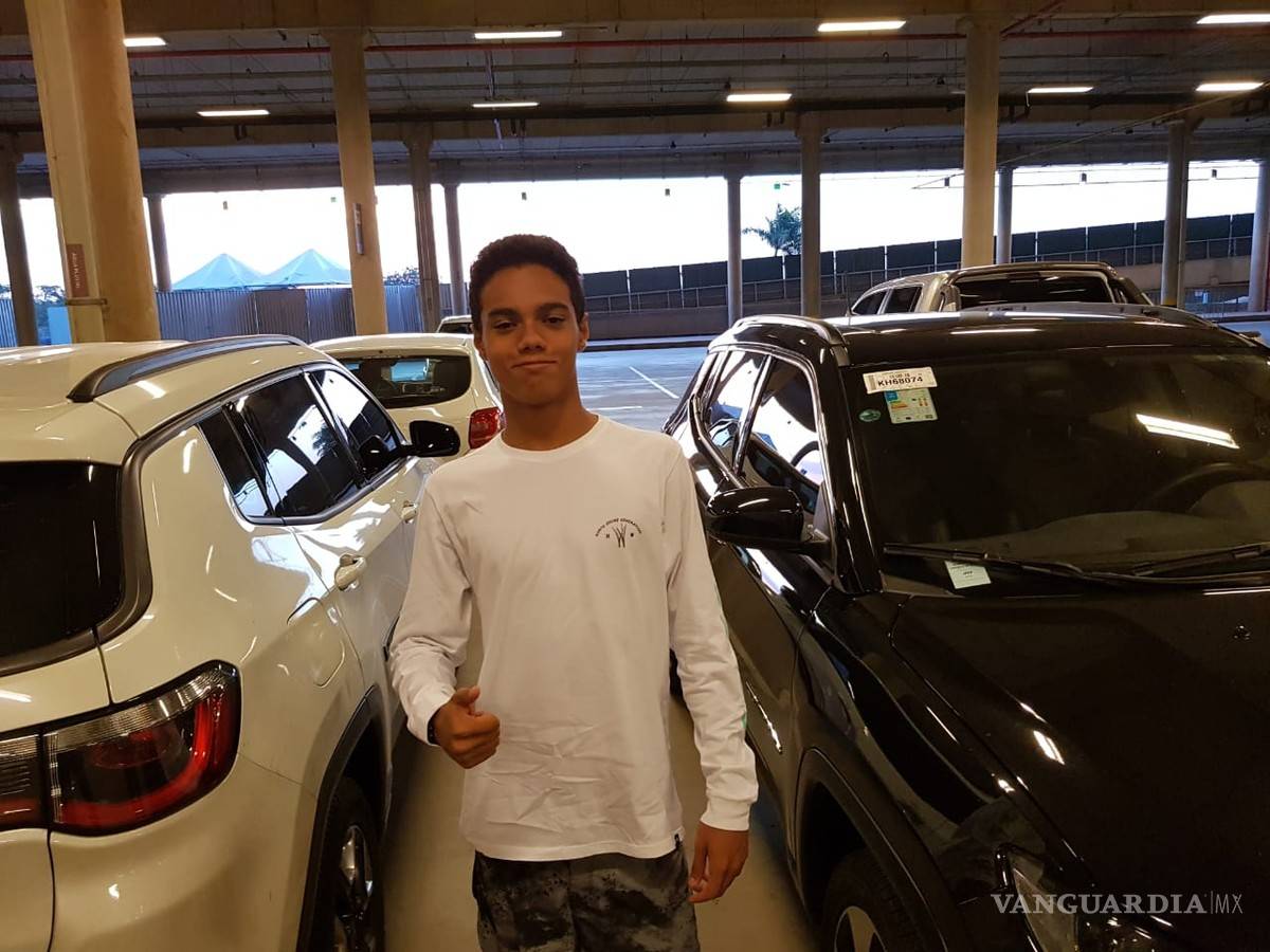 $!El legado de Ronaldinho continúa; su hijo ficha para importante club brasileño