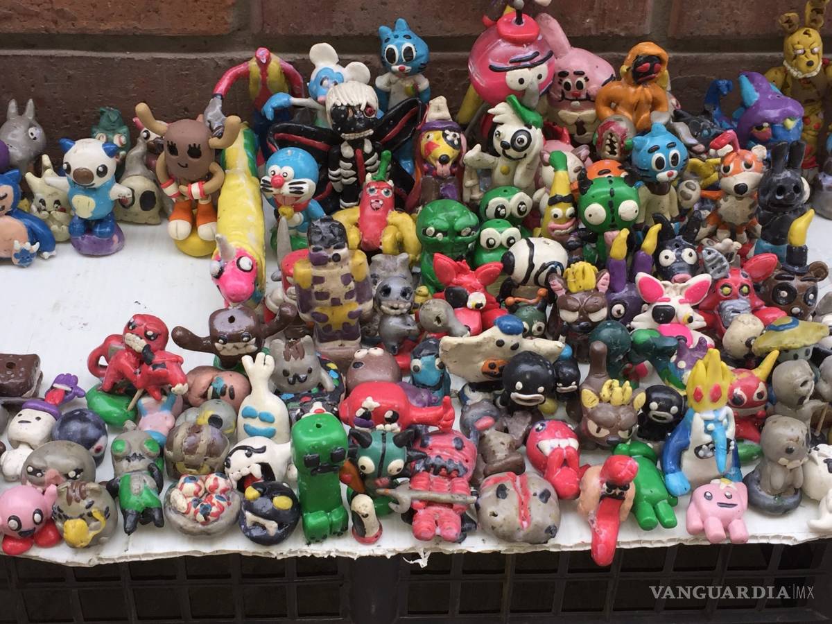 $!El niño escultor de plastilina